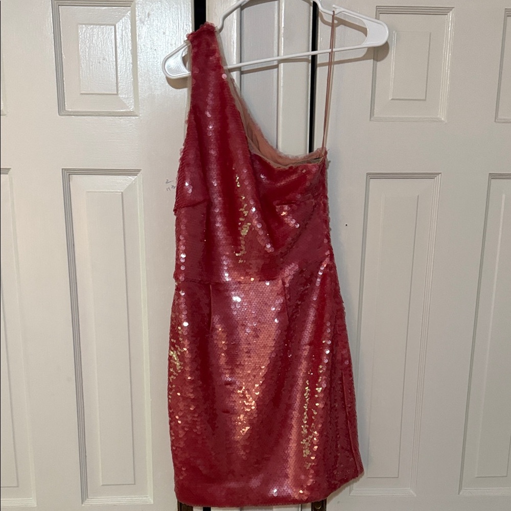 Haney women’s pink sequin one shouldered dress size 6
